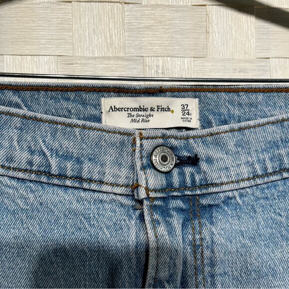 Abercrombie & Fitch Women's The Straight Mid Rise Jeans Plus Size 37 Medium Wash - Picture 6 of 13